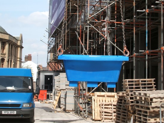rotationally moulded plastic crane lift mortar tub